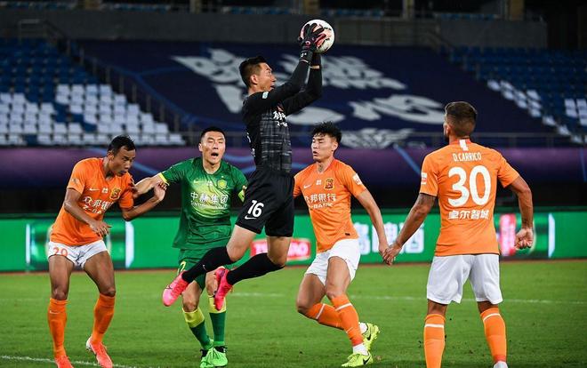 LCS赛区的日程安排将会在北京时间2023年1月11日，凌晨3-7点开始进行